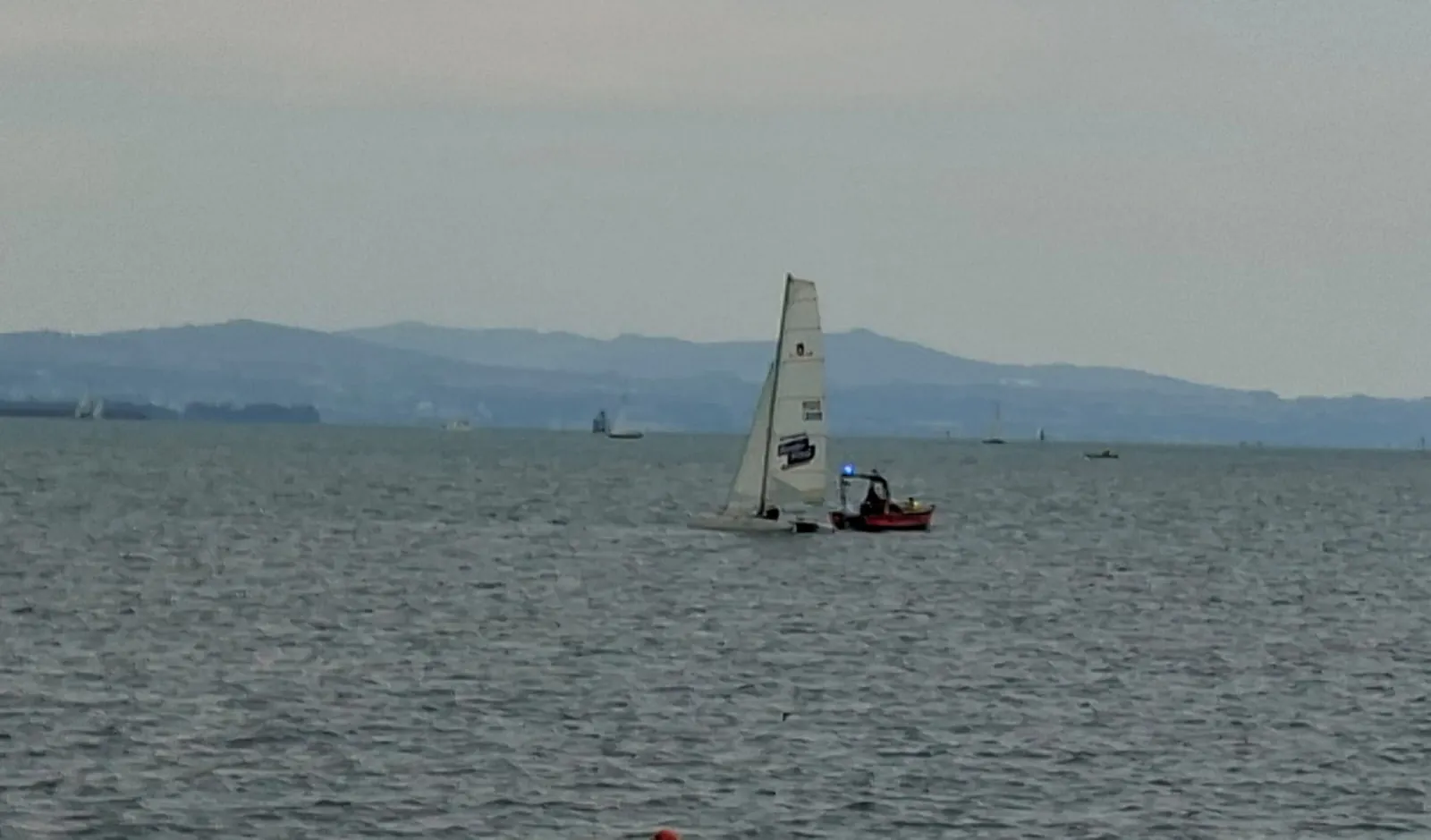 Einsatzboot der Wasserwacht Lindau auf dem Bodensee